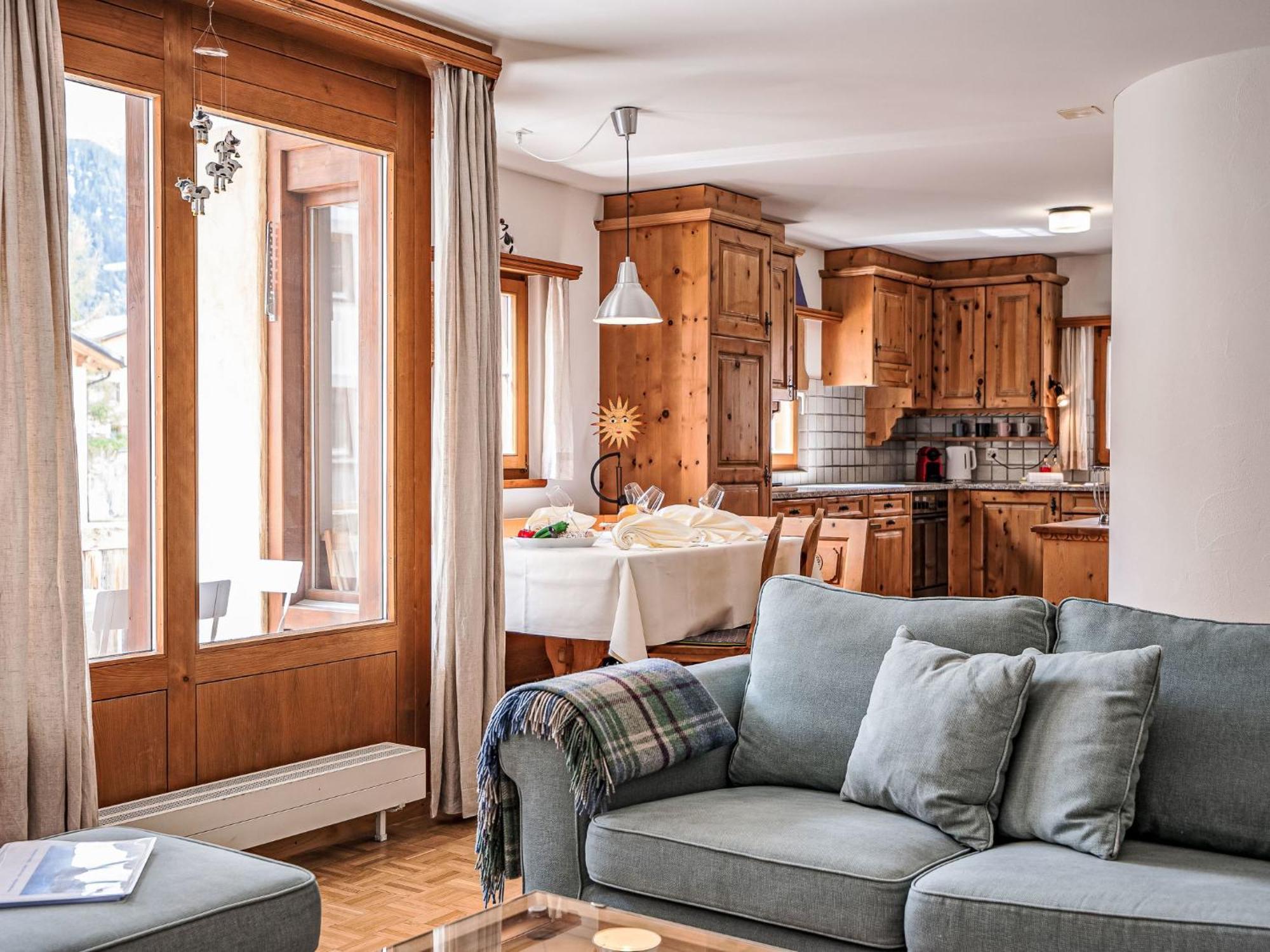 Apartment Chesa Mezzaun By Interhome Zuoz Luaran gambar